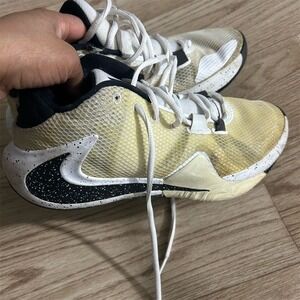 Nike Zoom Freak 1 Oreo Men's‎ Basketball Shoes Size 8.5 Multicolor